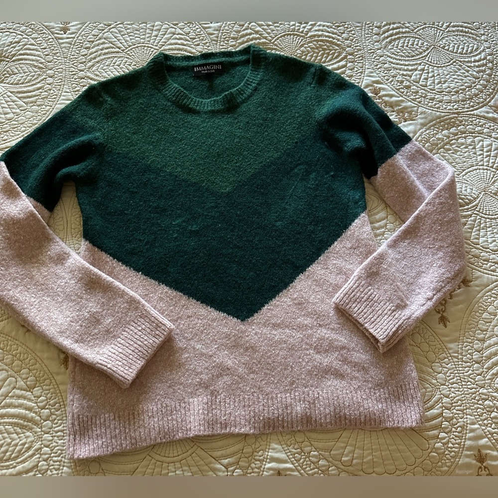 Italy made Women's Green and Pink Sweater